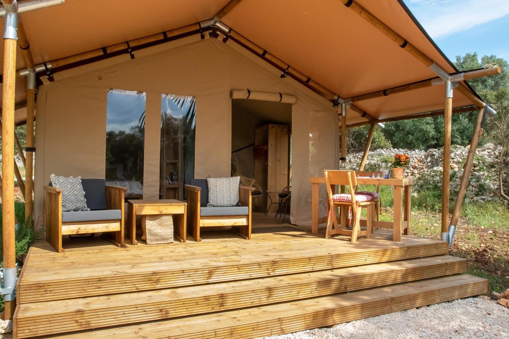 Domus Olea Glamping Hotel Ceglie Messapica Exterior foto