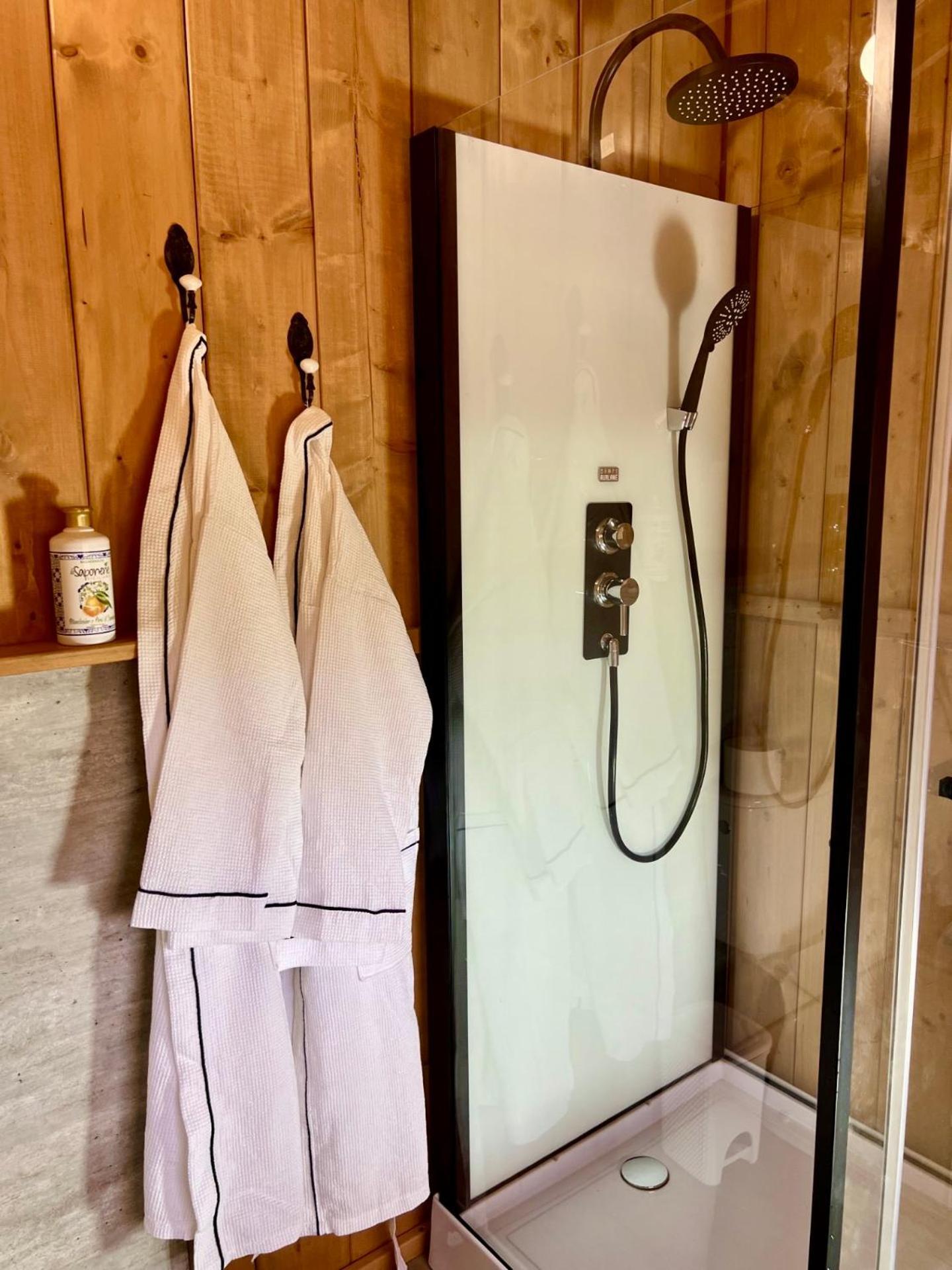 Domus Olea Glamping Hotel Ceglie Messapica Exterior foto